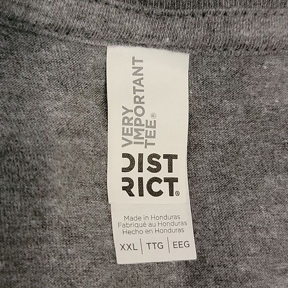 Books Are My Happy Place District Short Sleeve Graphic Tee size XXL - Picture 4 of 5